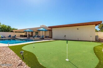 3357 E Hatcher Rd in Phoenix, AZ - Building Photo - Building Photo