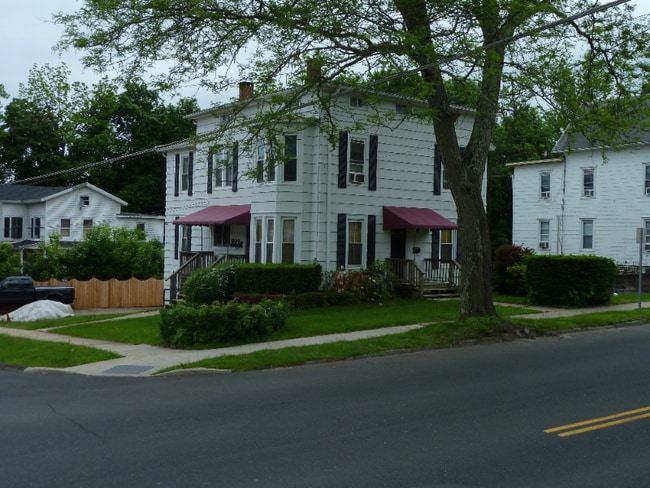 35 Division St