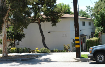 46 E Highland Ave in Sierra Madre, CA - Building Photo - Building Photo