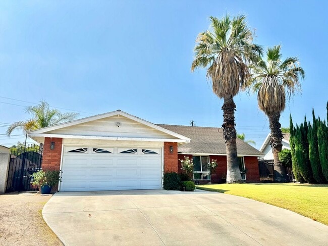 property at 362 Raymor Ave