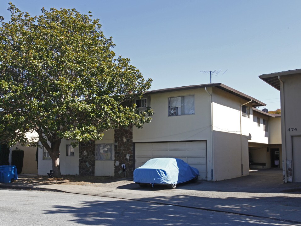 470 Studio Cir in San Mateo, CA - Building Photo