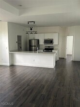 1201 NE 18th Pl in Cape Coral, FL - Building Photo - Building Photo