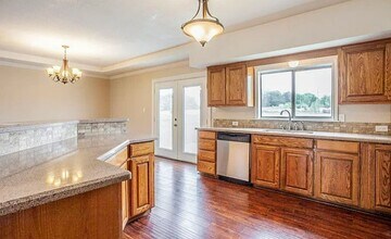 104 Hidden Valley Rd in Gatesville, TX - Building Photo - Building Photo