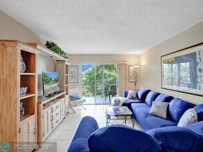 2003 Granada Dr in Coconut Creek, FL - Building Photo - Building Photo