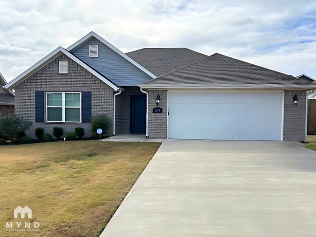 property at 5905 SW Teppee Ave