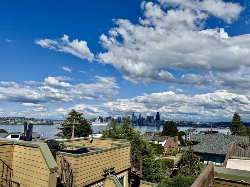 1508 California Ave SW in Seattle, WA - Building Photo