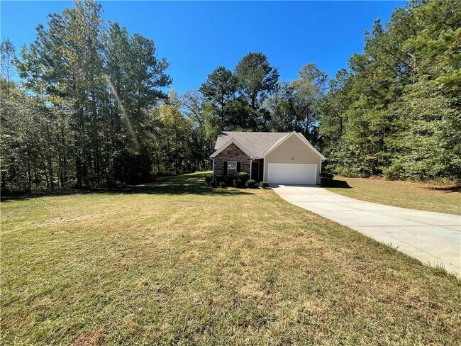 160 Pine Ridge Rd in Covington, GA - Building Photo - Building Photo