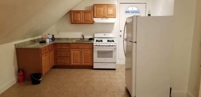 61 Crescent Ave in Chelsea, MA - Building Photo - Building Photo