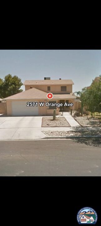 property at 2571 W Orange Ave
