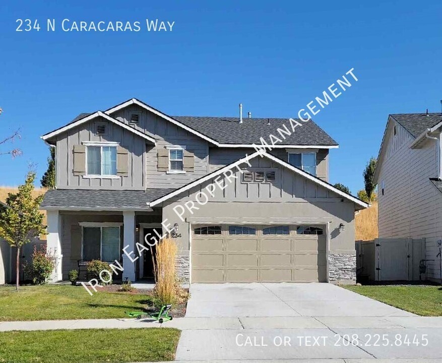 234 N Caracaras Way in Eagle, ID - Building Photo