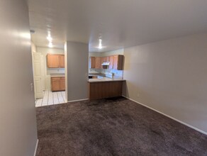 375 Fenton Ave in South Salt Lake, UT - Building Photo - Building Photo