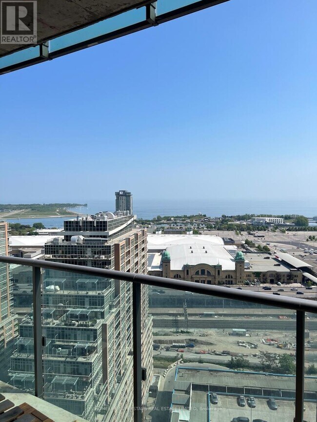 150 E Liberty St in Toronto, ON - Building Photo - Building Photo