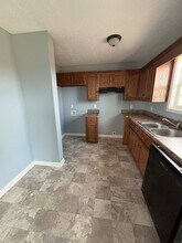 393 Jack Hunt Rd in Tompkinsville, KY - Building Photo - Building Photo