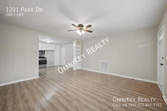 1201 Park Dr in Denison, TX - Building Photo - Building Photo