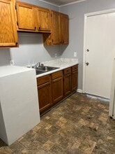 2437 Herman St, Unit B in Nashville, TN - Foto de edificio - Building Photo