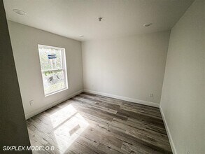 2201 Conway Dr in Deltona, FL - Building Photo - Building Photo