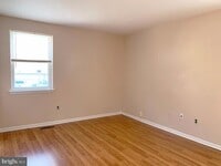8909 Alton St photo'