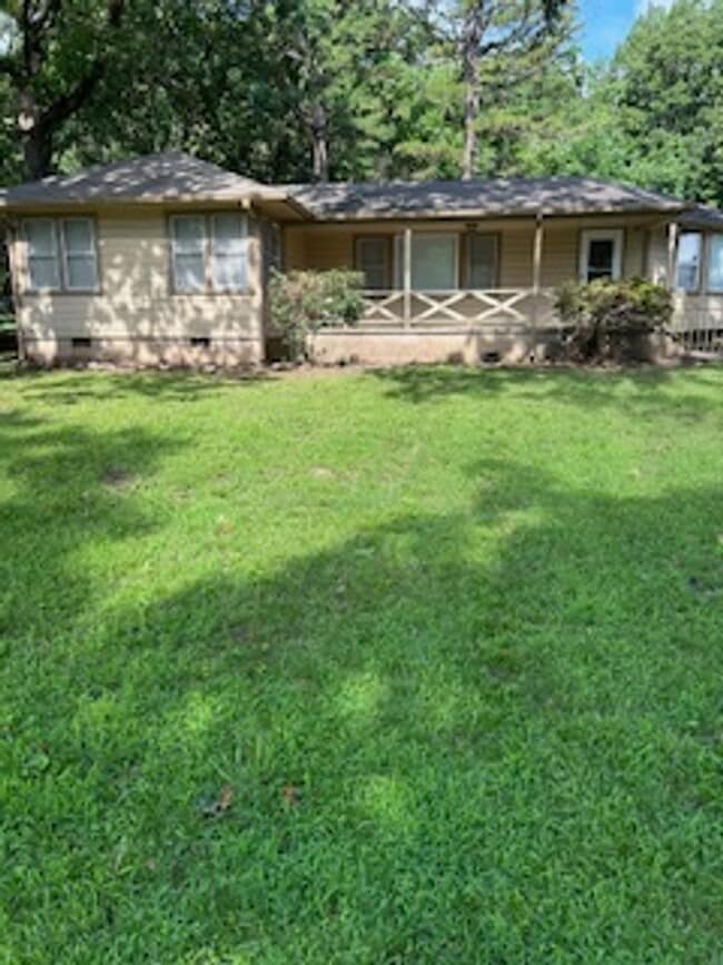 property at 3728 S 65 W Ave