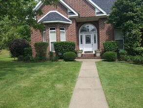 123 Saratoga in Hot Springs, AR - Foto de edificio - Building Photo