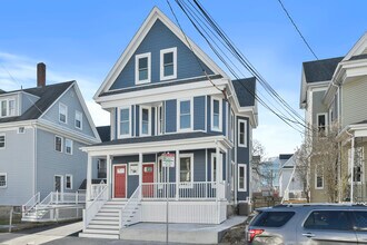 4 Benson St in Boston, MA - Foto de edificio - Building Photo
