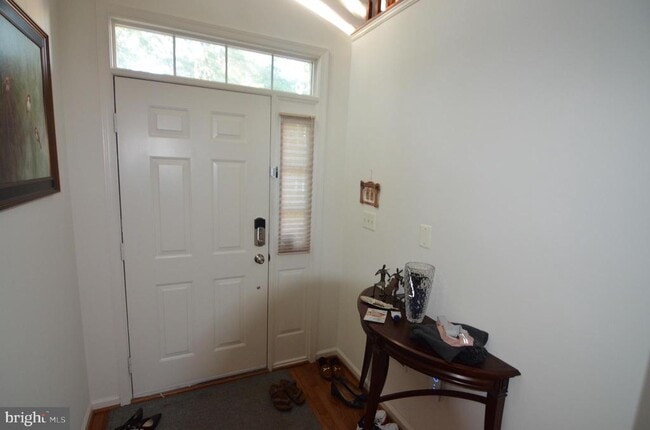 2946 Saxon Flowers Dr in Fairfax, VA - Building Photo - Building Photo