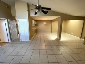 755 Golden Sunshine Cir in Orlando, FL - Building Photo - Building Photo