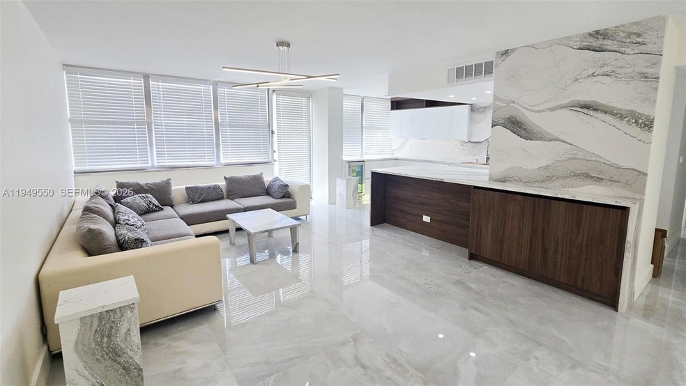 250 174th St, Unit 203 in Sunny Isles Beach, FL - Building Photo