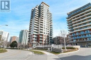 25 Fontenay Ct in Toronto, ON - Building Photo