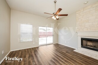 2969 St Albert Dr in Dallas, TX - Foto de edificio - Building Photo