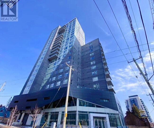 property at 158-2158 King St N