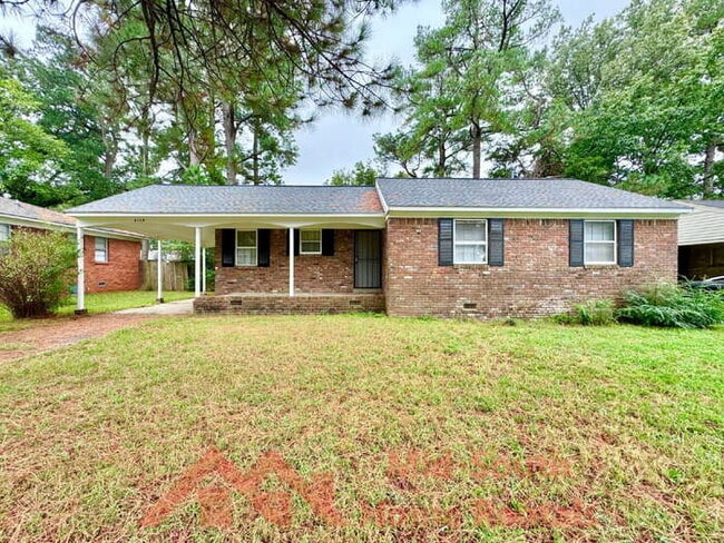 property at 3119 Queensgate Ave