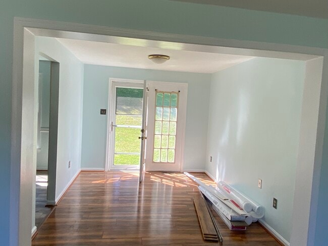 property at 6621 Greenvale Pkwy