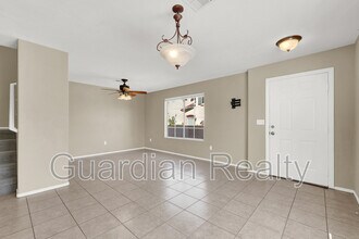 76 Belle Maison Ave in Las Vegas, NV - Building Photo - Building Photo