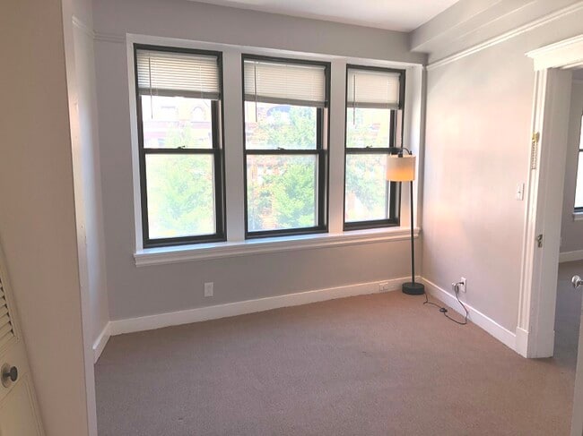 479 Commonwealth Ave, Unit 306
