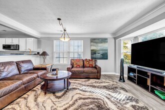 1723 Barrington Overlook in Marietta, GA - Building Photo - Building Photo