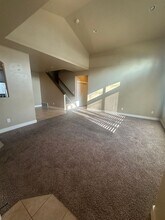 84 E Saddle Villa Dr in Draper, UT - Building Photo - Building Photo