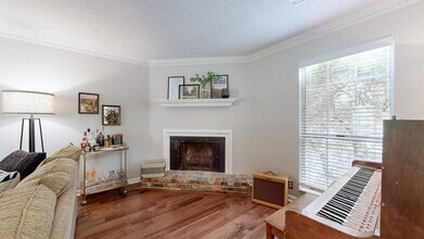 604 Old Lebanon Dirt Rd in Hermitage, TN - Building Photo - Building Photo