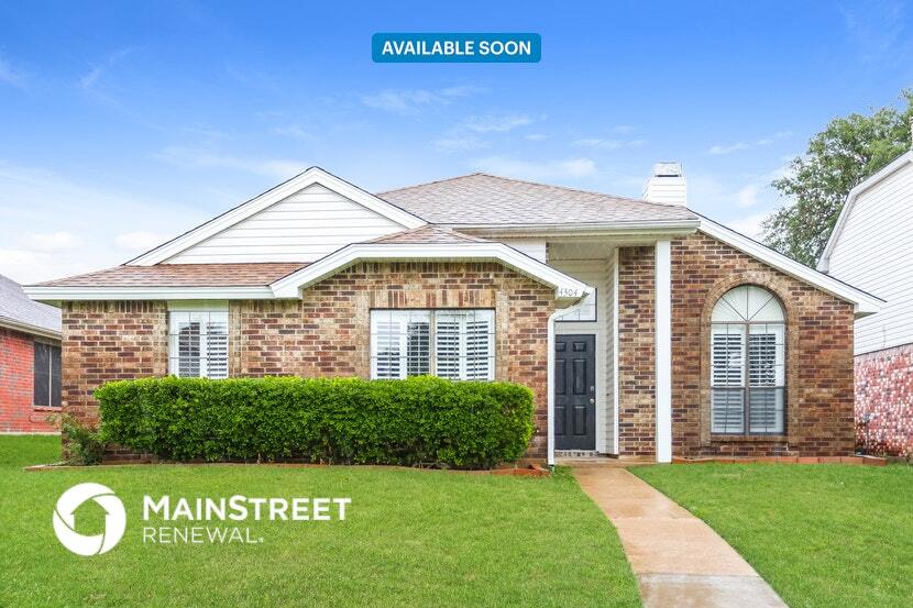 4304 Saugus Dr in Grand Prairie, TX - Building Photo