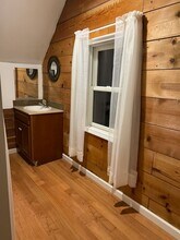 9156 Elizabeth St in Whitmore Lake, MI - Building Photo - Building Photo