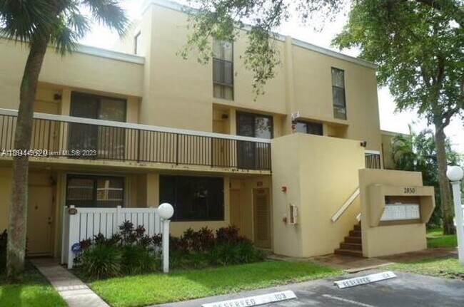 2930 SW 87th Terrace-Unit -1813 in Davie, FL - Building Photo - Building Photo