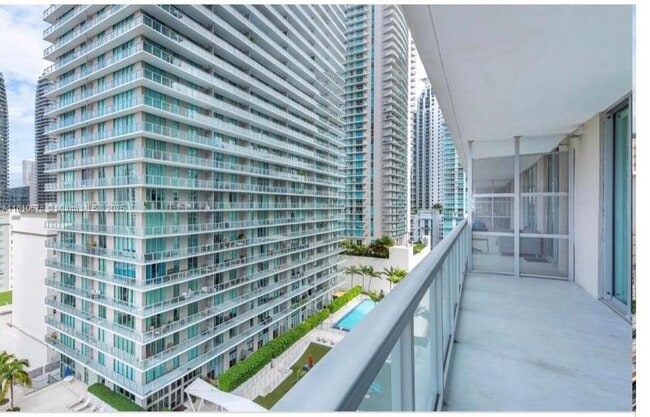 property at 79 SW 12th St