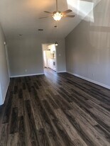 323 Greendale Pl in Evans, GA - Building Photo