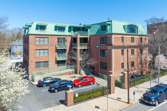 One Russell Luxury Residences in Cambridge, MA - Building Photo - Building Photo