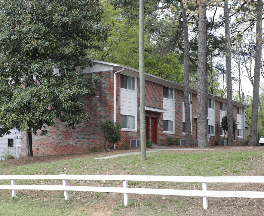 Townhomes at Hapeville in Atlanta, GA - Building Photo