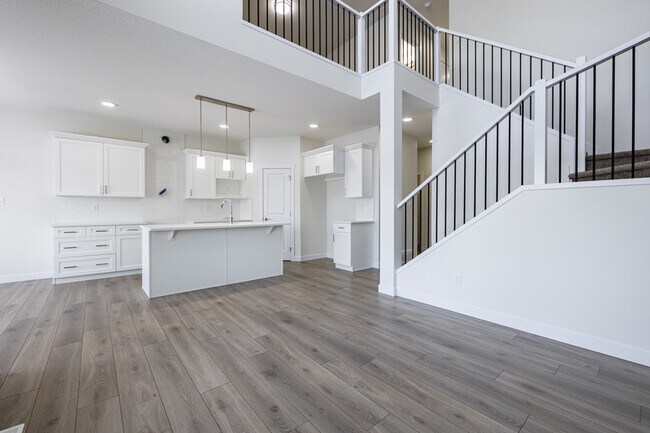 2113-209a 209 St NW in Edmonton, AB - Building Photo - Building Photo