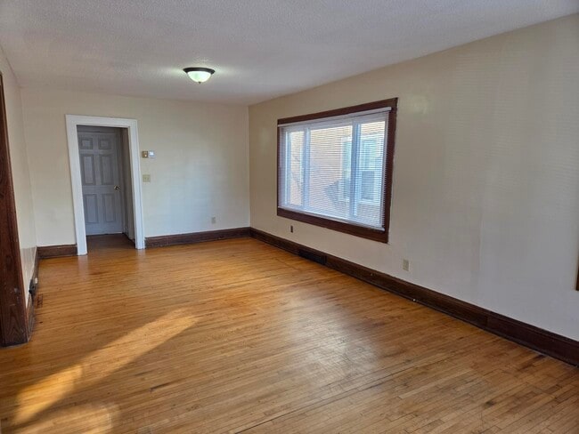 2931 N Newton Ave in Minneapolis, MN - Building Photo - Building Photo