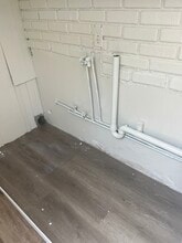 43 Everard St, Unit 2 in Worcester, MA - Building Photo - Building Photo
