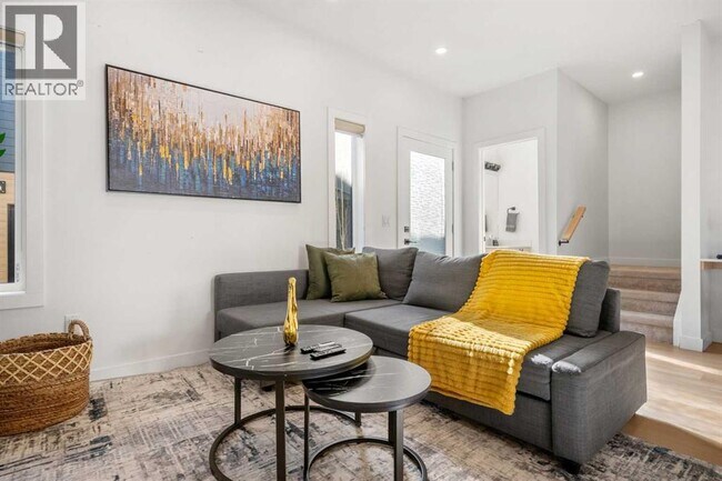 1313-1320 20 Ave NW in Calgary, AB - Building Photo - Building Photo