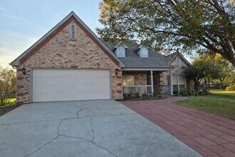 8704 N 140th E Ct in Owasso, OK - Building Photo - Building Photo