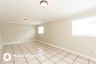 331 SW 64th Way in Pembroke Pines, FL - Foto de edificio - Building Photo
